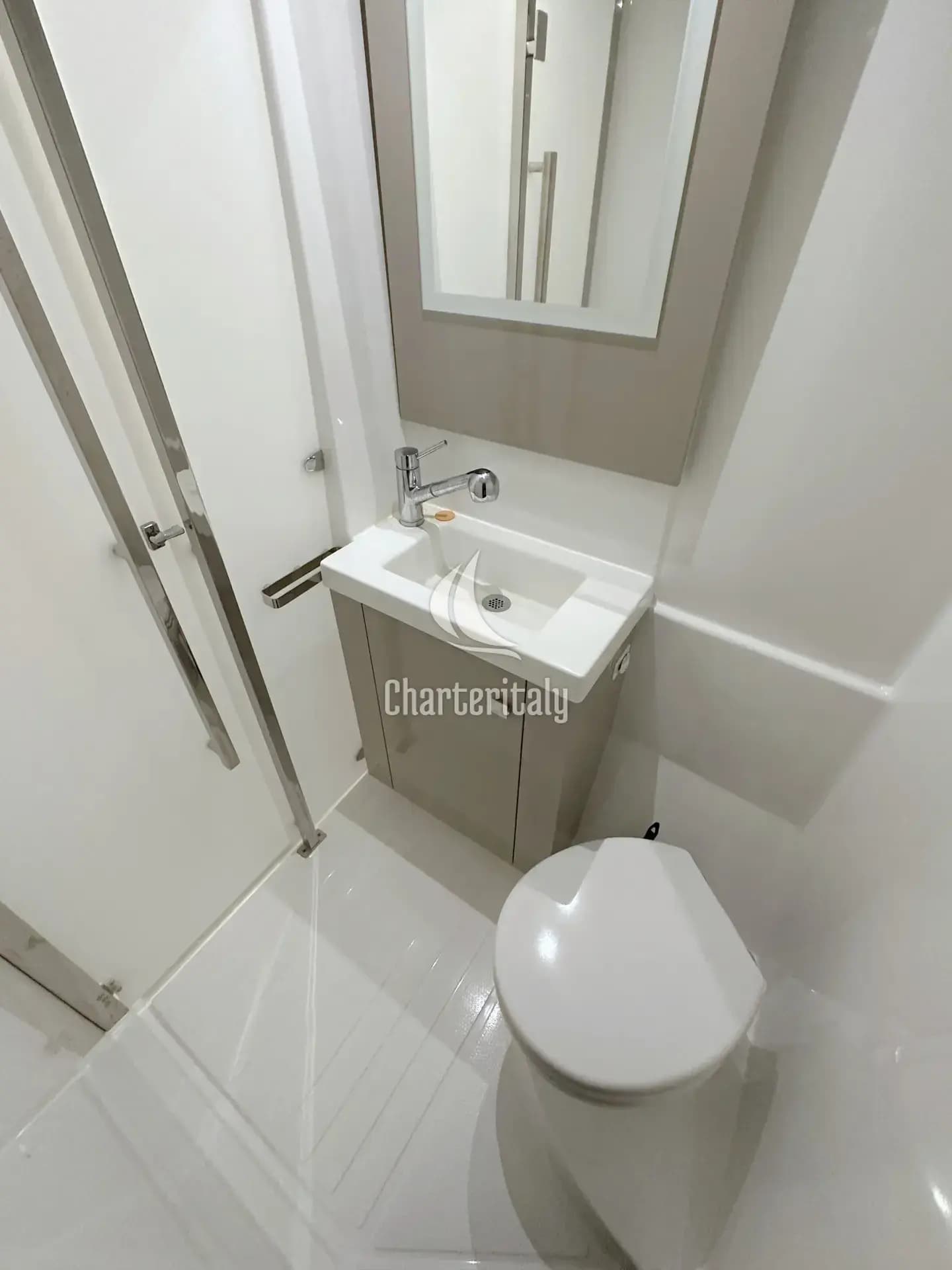 Fountaine Pajot Astrea 42 - Arisa - 26