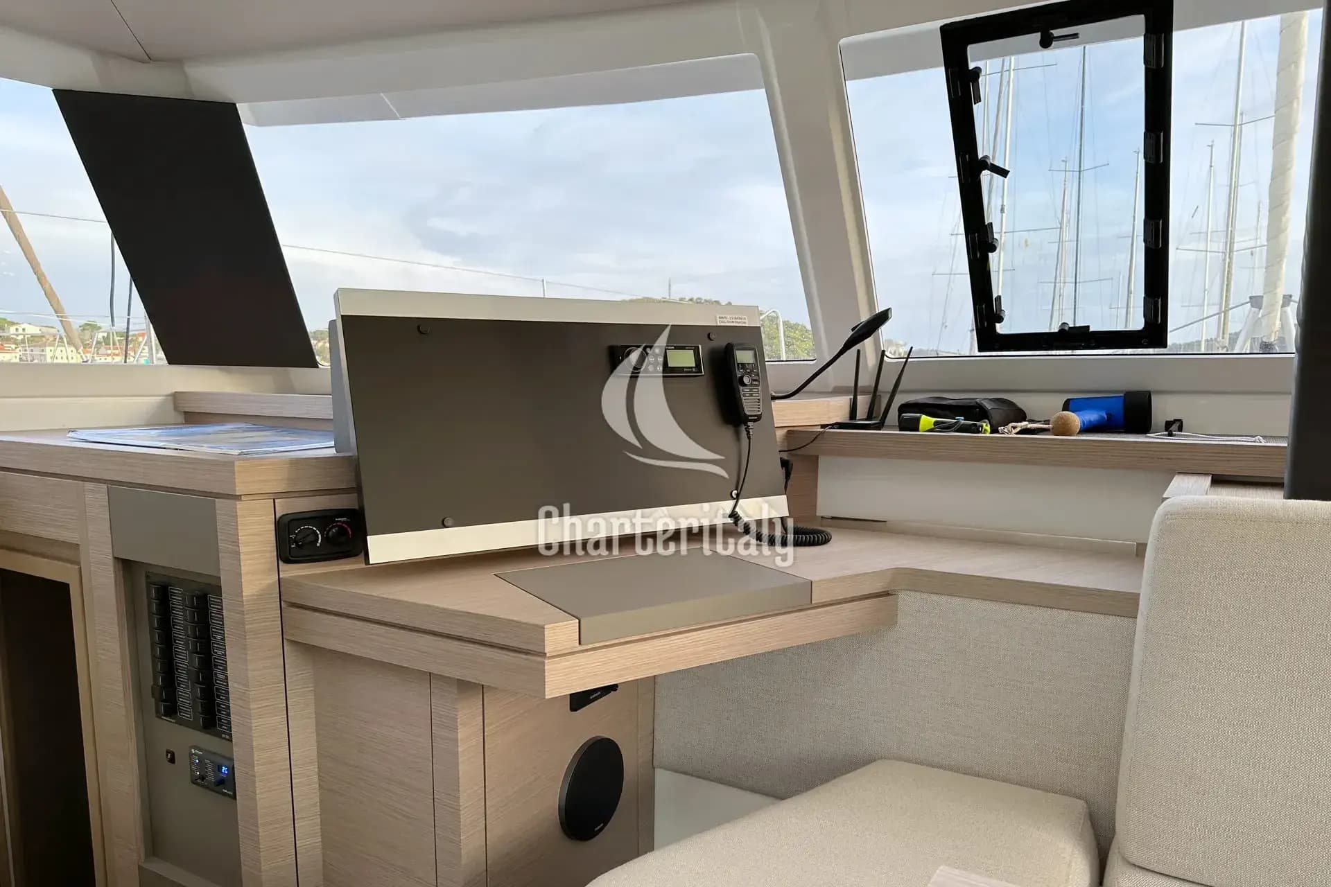 Fountaine Pajot Astrea 42 - Arisa - 11