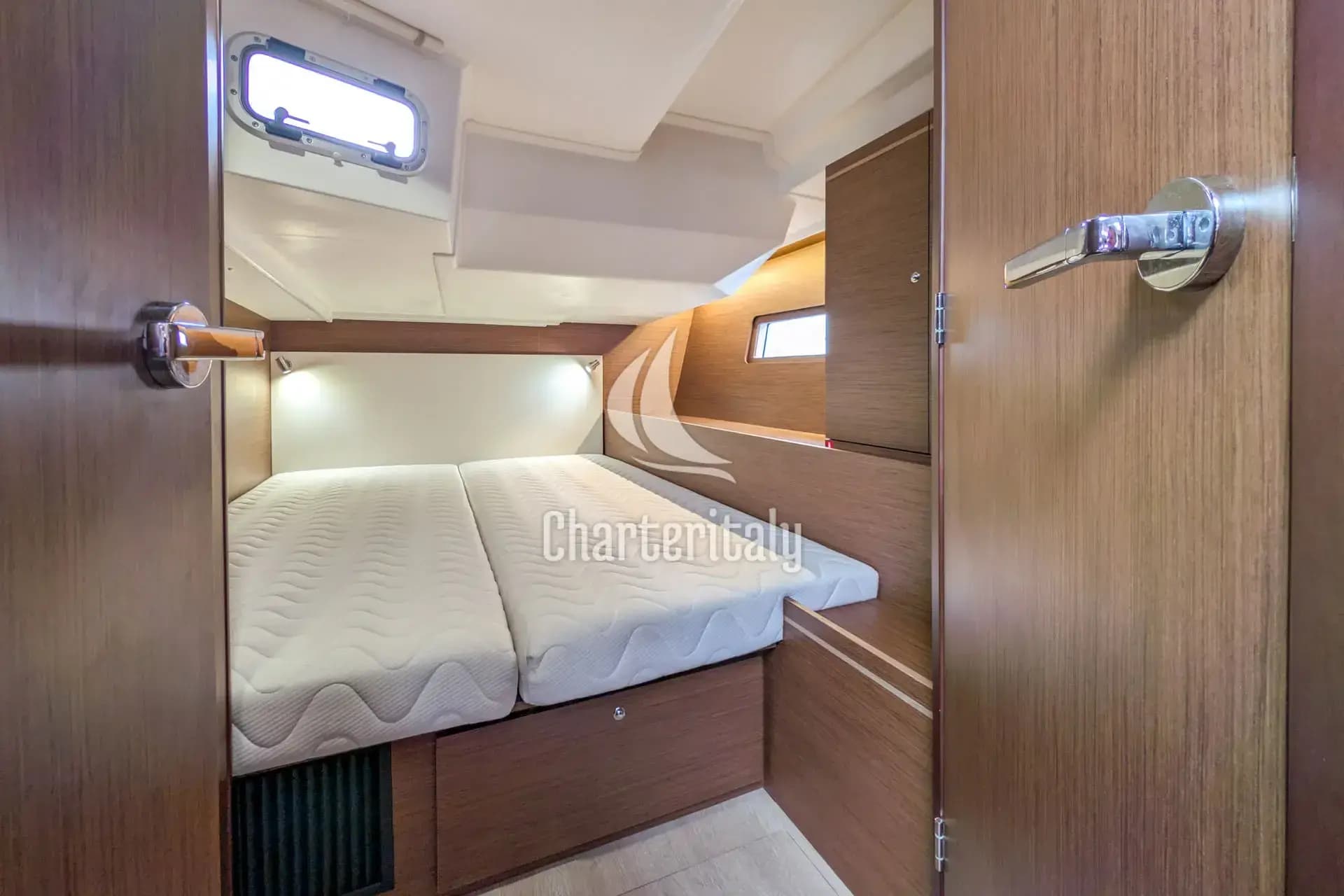Oceanis 51.1 - 5 + 1 cab. - Aquaris - 30