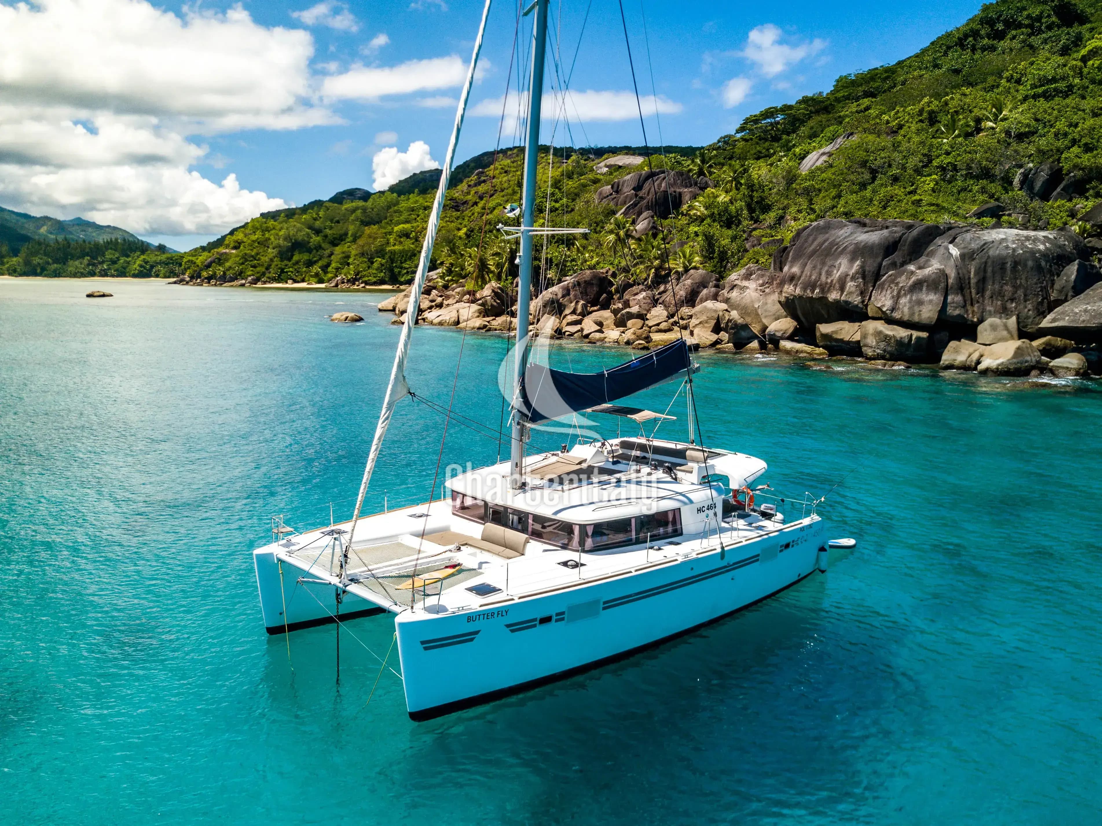 Lagoon 450 Fly - Butterfly - 1