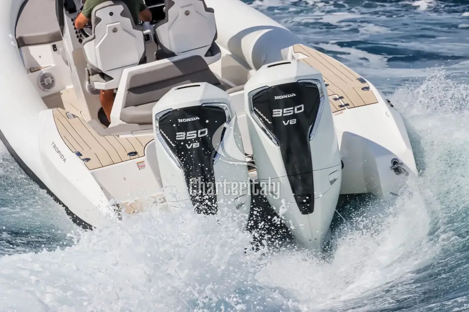 Motorboat - Premium - 8