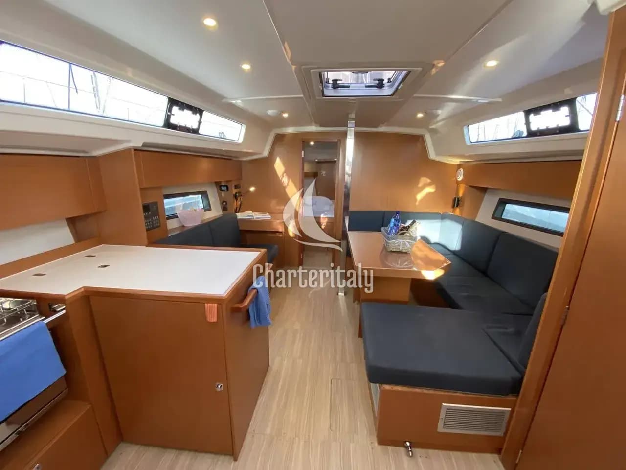 Bavaria C42 - Aeolus - 15