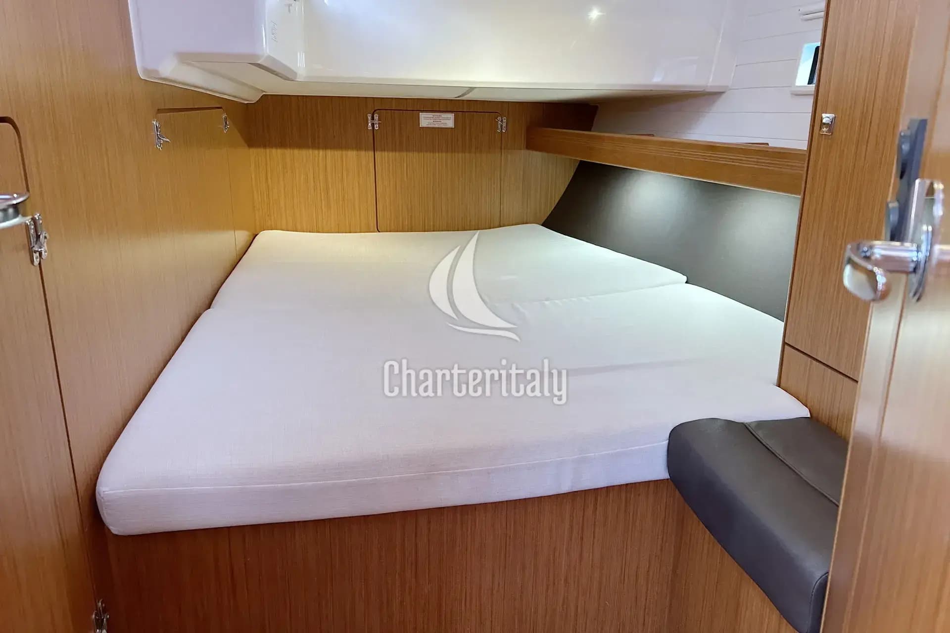 Bavaria Cruiser 46 - Blizzard - 11