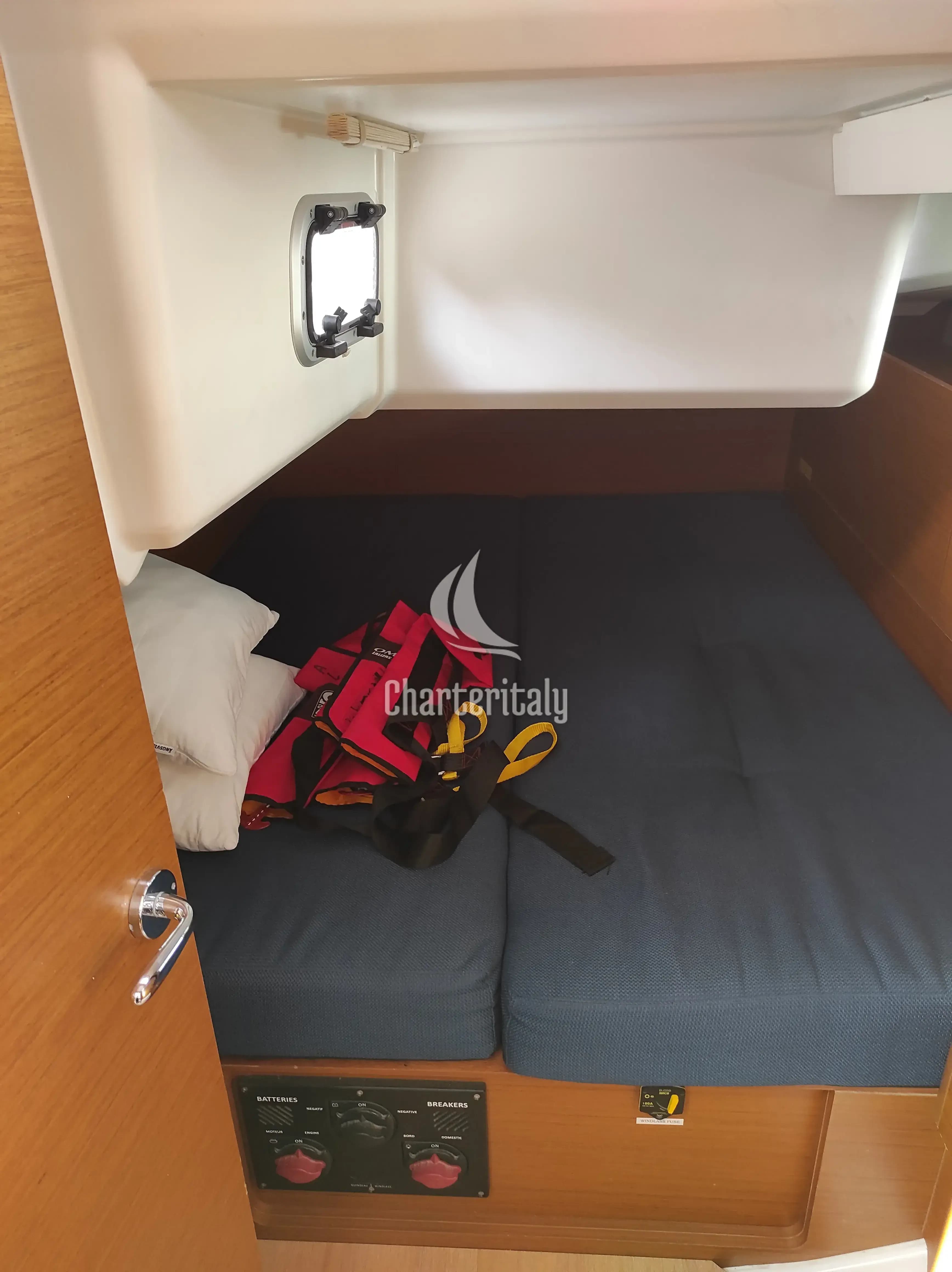 Sun Odyssey 440 - Alboran Caipiroska (Radazul) - 10
