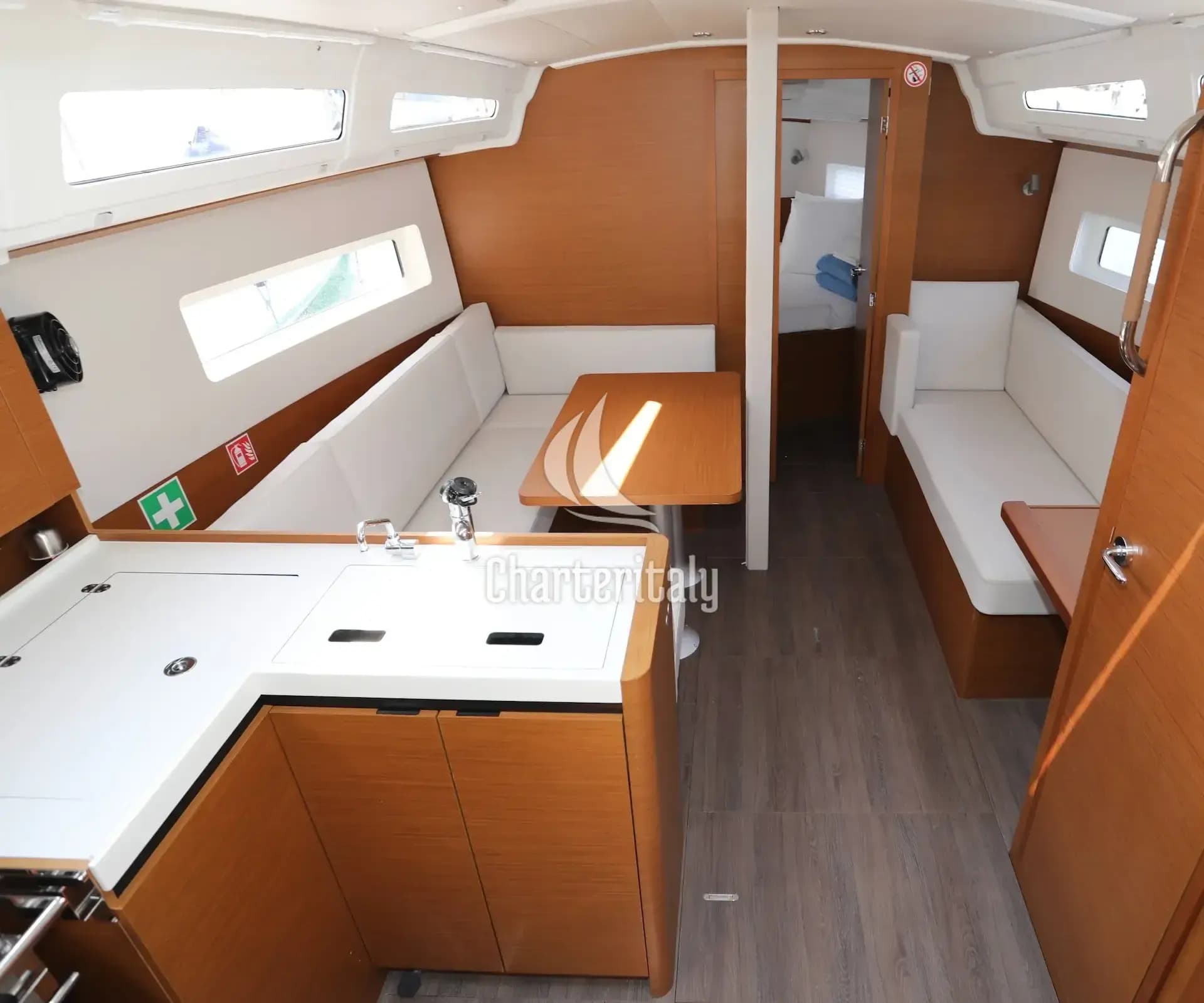 Sun Odyssey 380 - Red Kiss - 6
