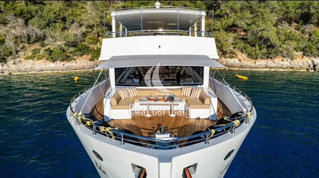 Motoryacht - Lila Trawler - 43
