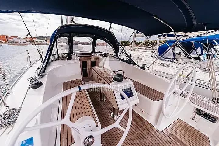 Bavaria Cruiser 37 - 3 cab. - Flinx - 6