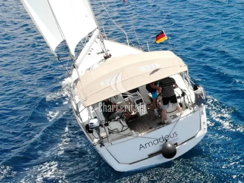 Sun Odyssey 389 - Amadeus - 16