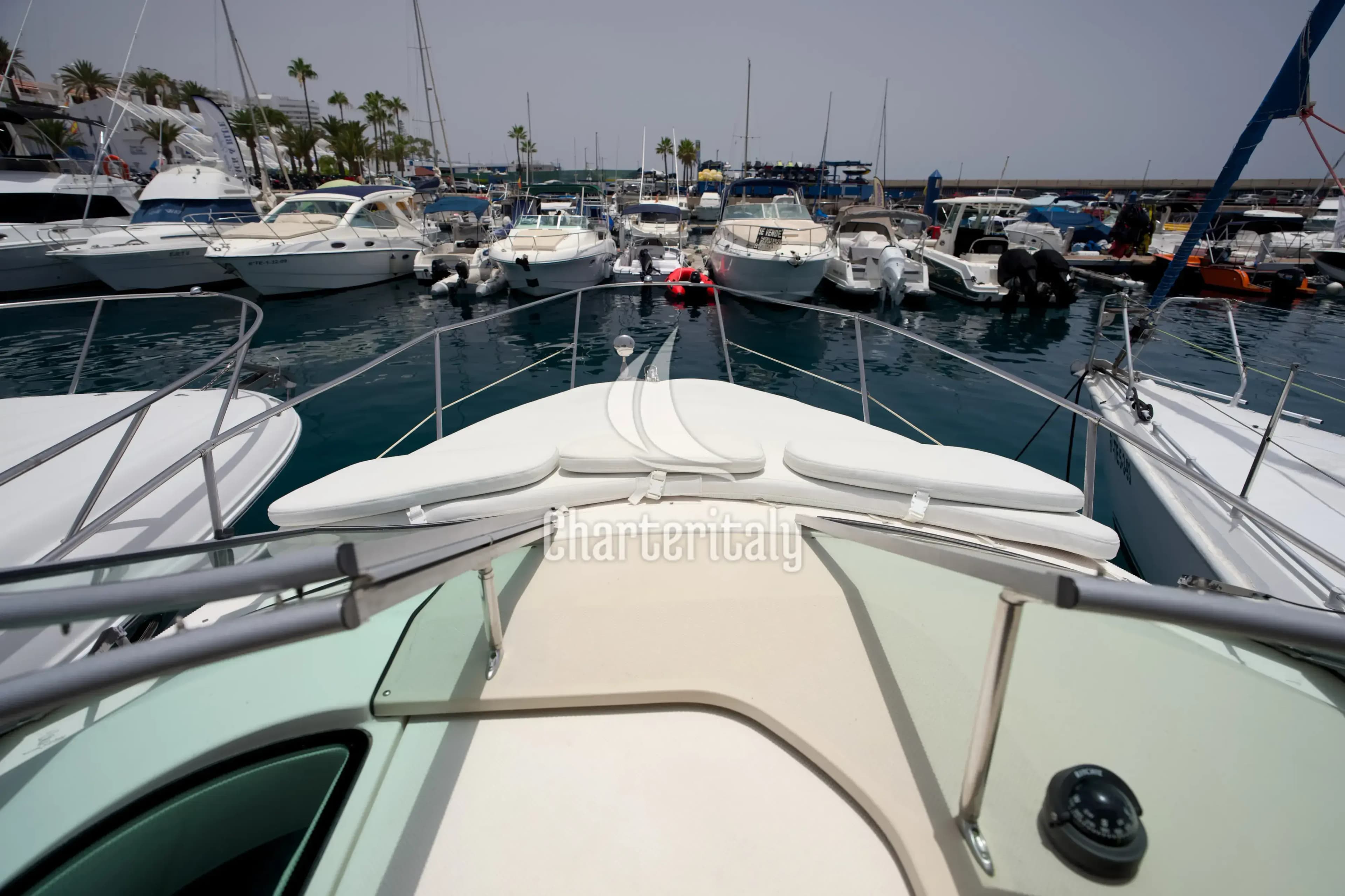 Motorboat - Champagne - 2
