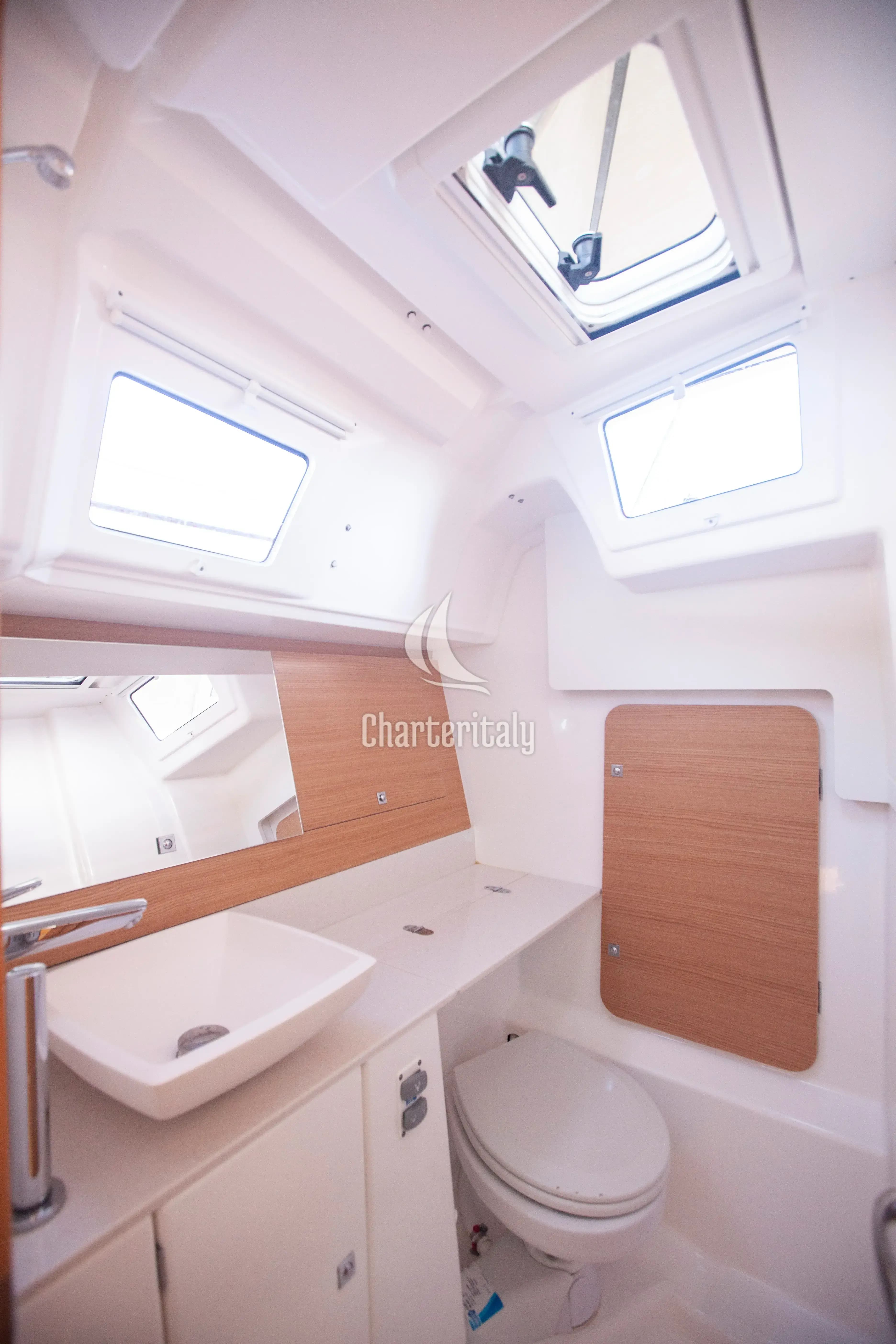 Dufour 360 Grand Large - Nautilus - 11