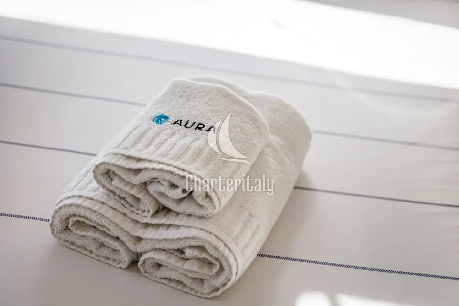 Lagoon 42 - AURA - 6