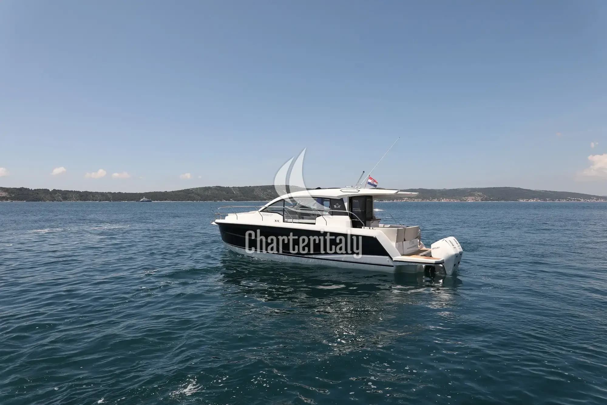 Sealine C335V - Stormi - 7