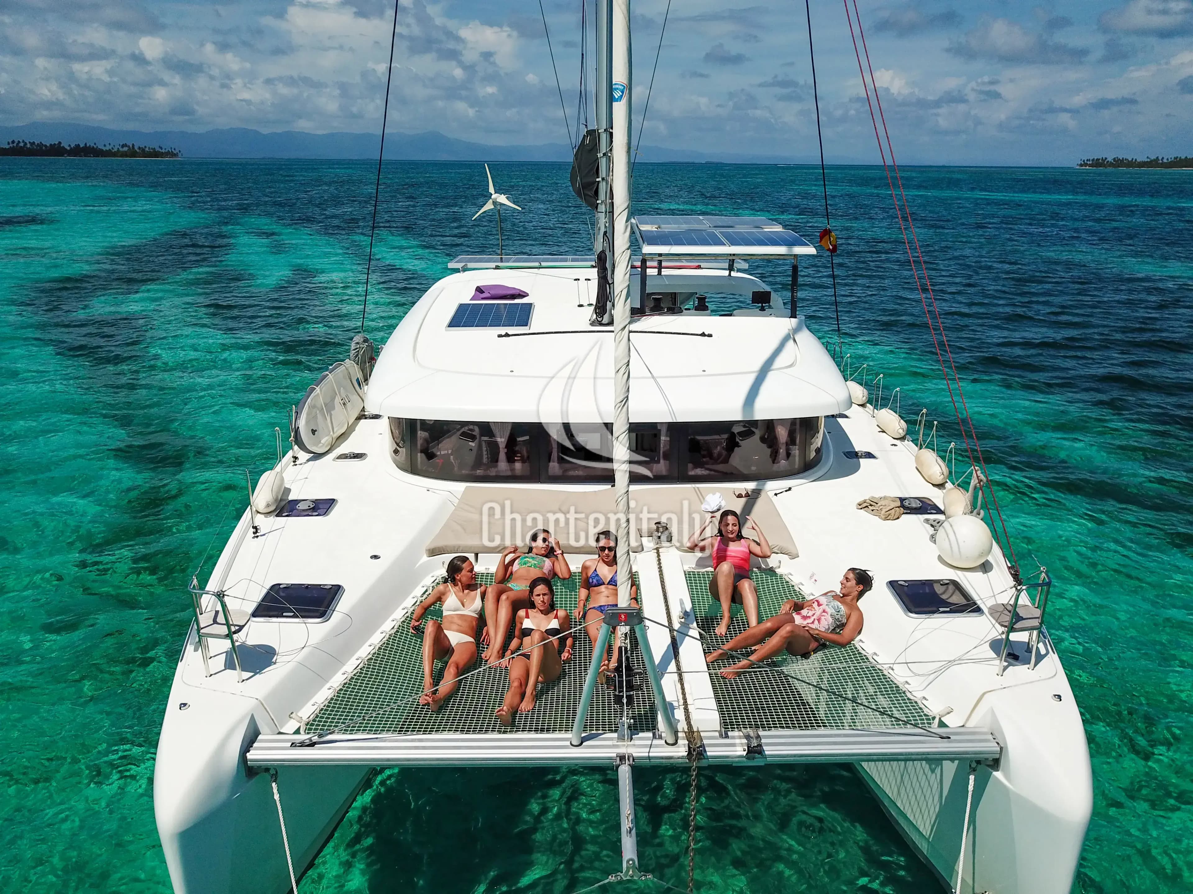 Lagoon 42 - Tango - 2