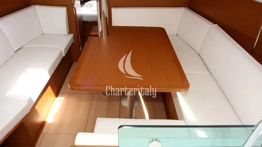 Sun Odyssey 389 - Amadeus - 14