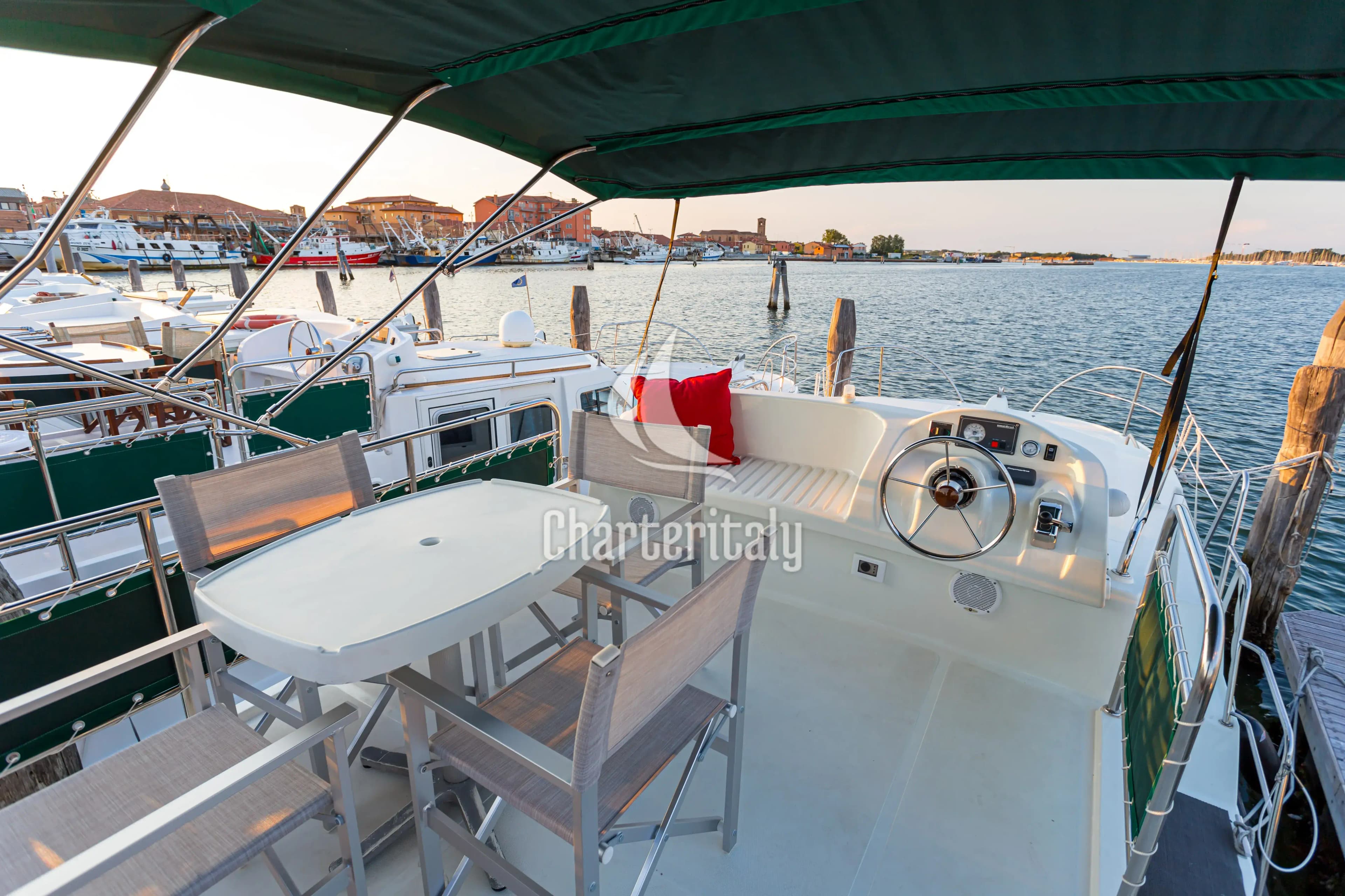Motoryacht - Tip Top L - 8