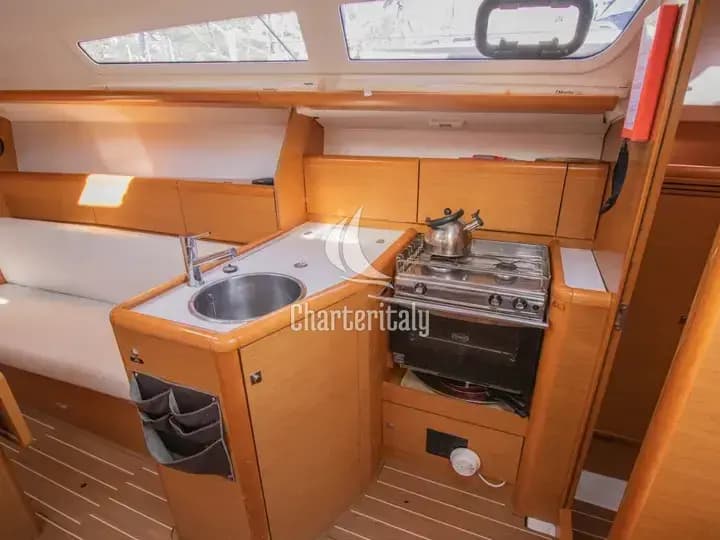 Sun Odyssey 33i - Nevena - 4