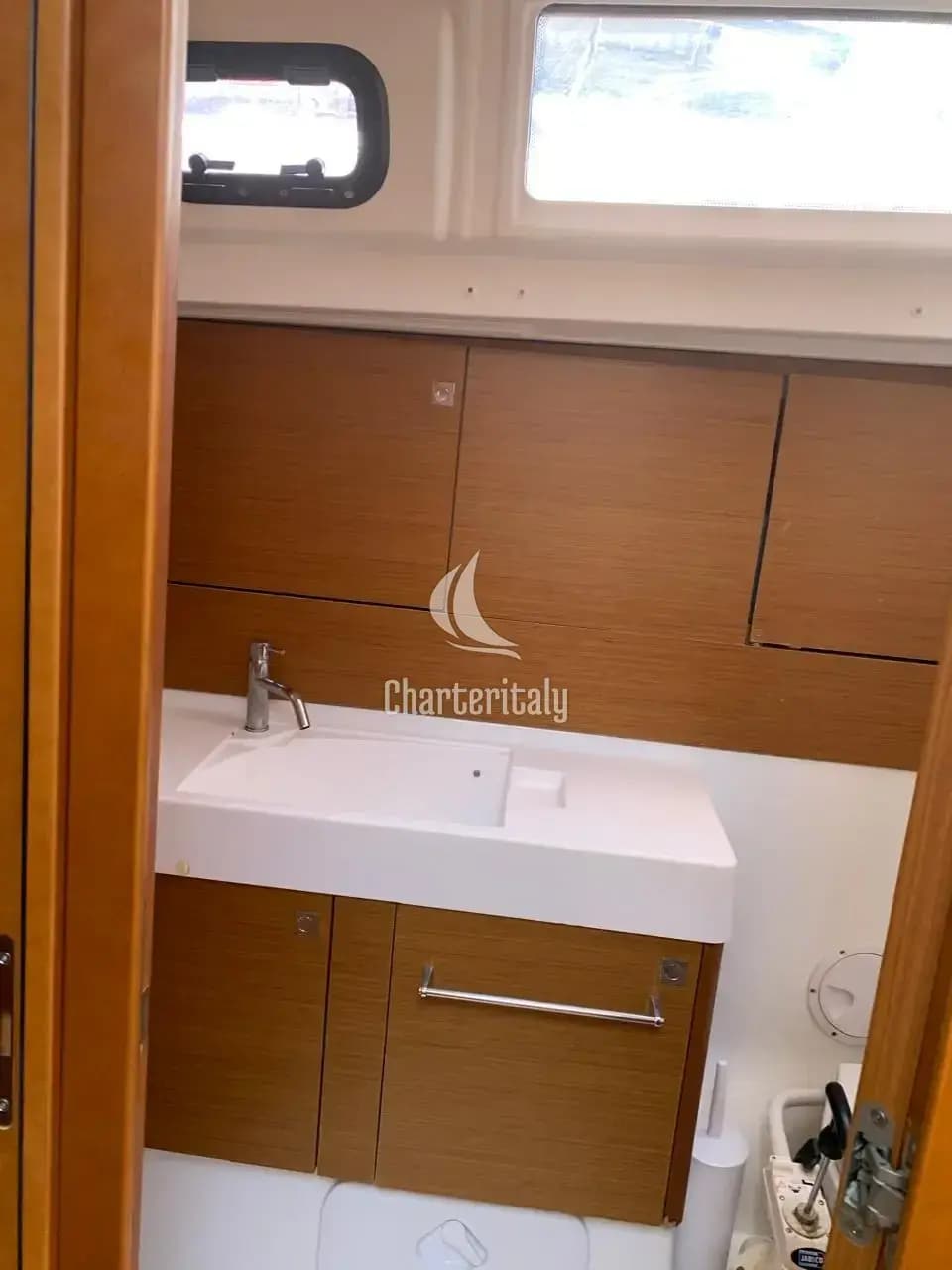 Sun Odyssey 519 - Aquaholic - 38
