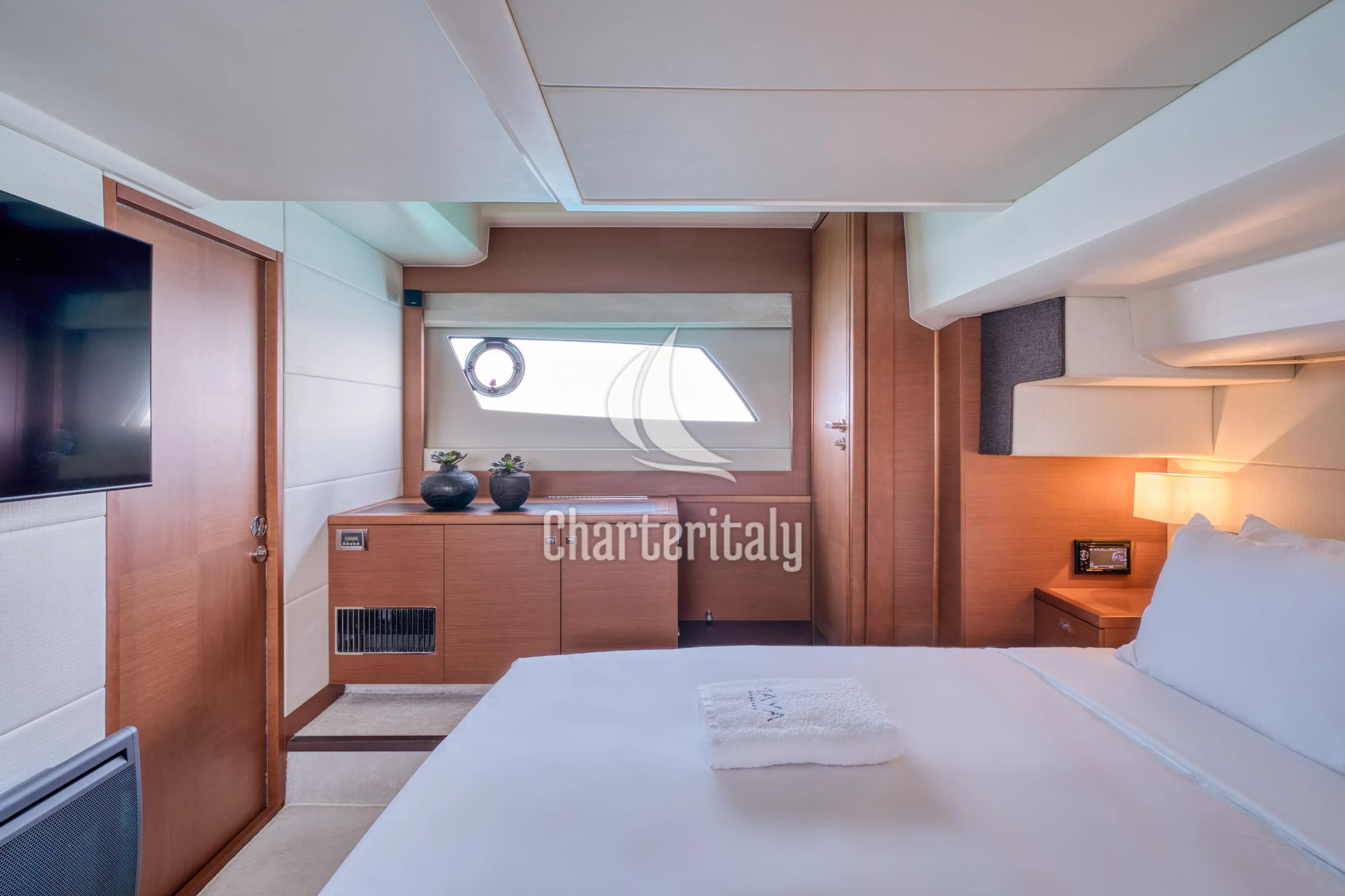 Prestige 550 Fly - Maya - 8