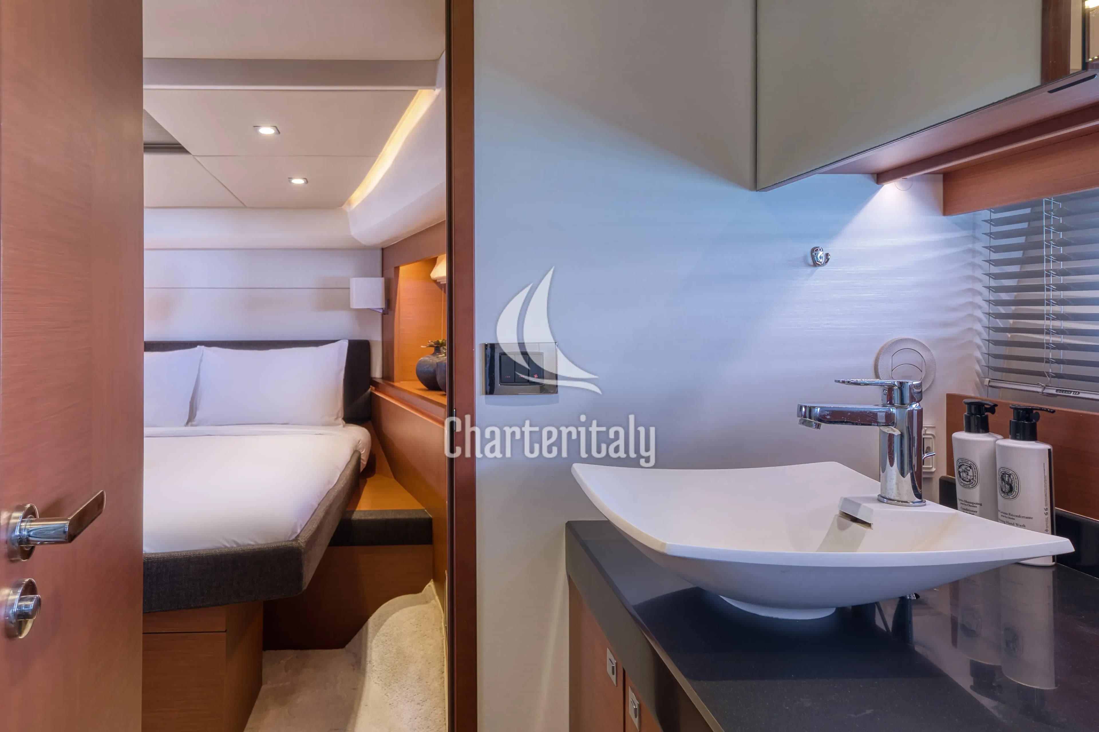 Prestige 550 Fly - Maya - 14