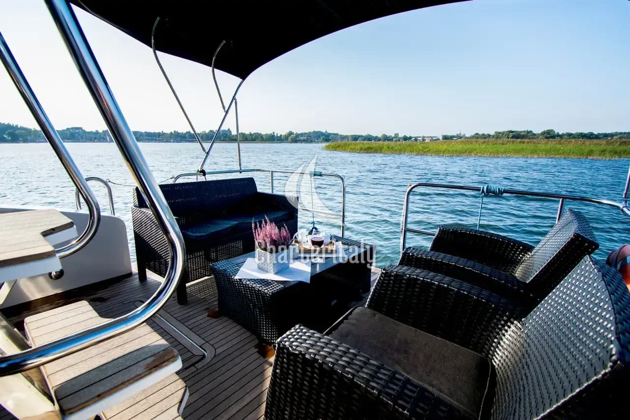 Futura 40 Grand Horizon - Futura 40 Grand Horizon #2 - 25