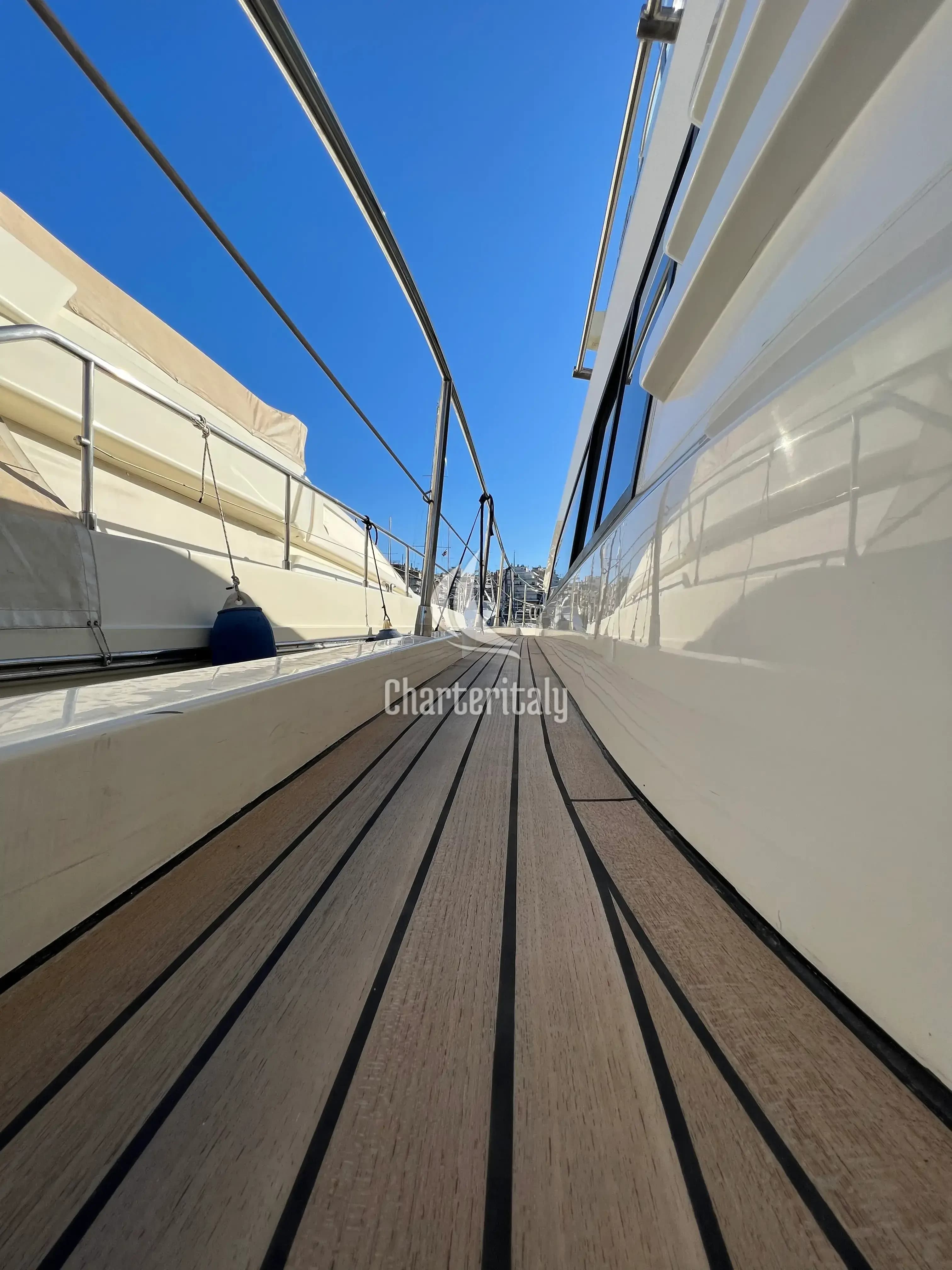Fairline Squadron 52 - Bliss - 20