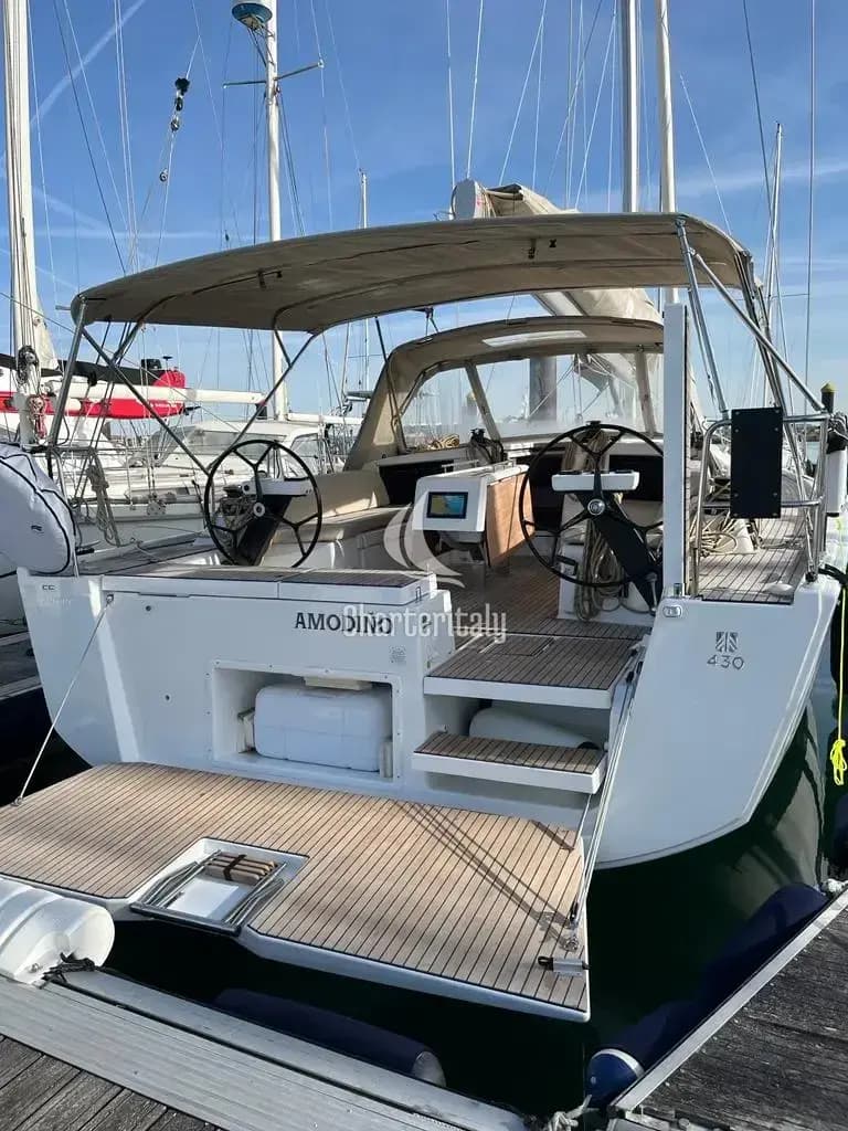 Dufour 430 - Amodiño - 3
