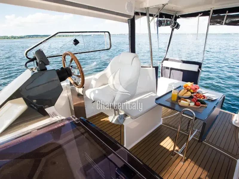 Nautika 1000 - Nautika 1000 VIP - 8