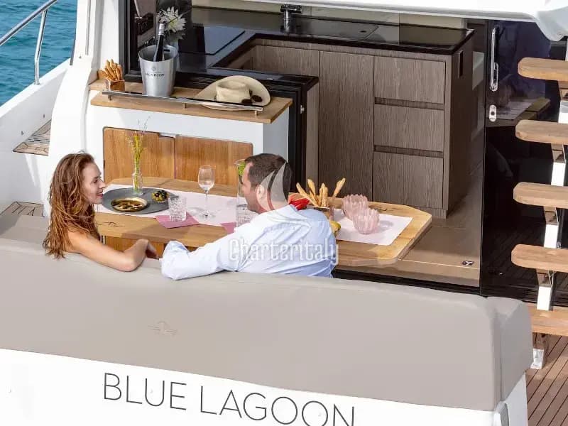 Sealine F430 - Blue Lagoon II - 25