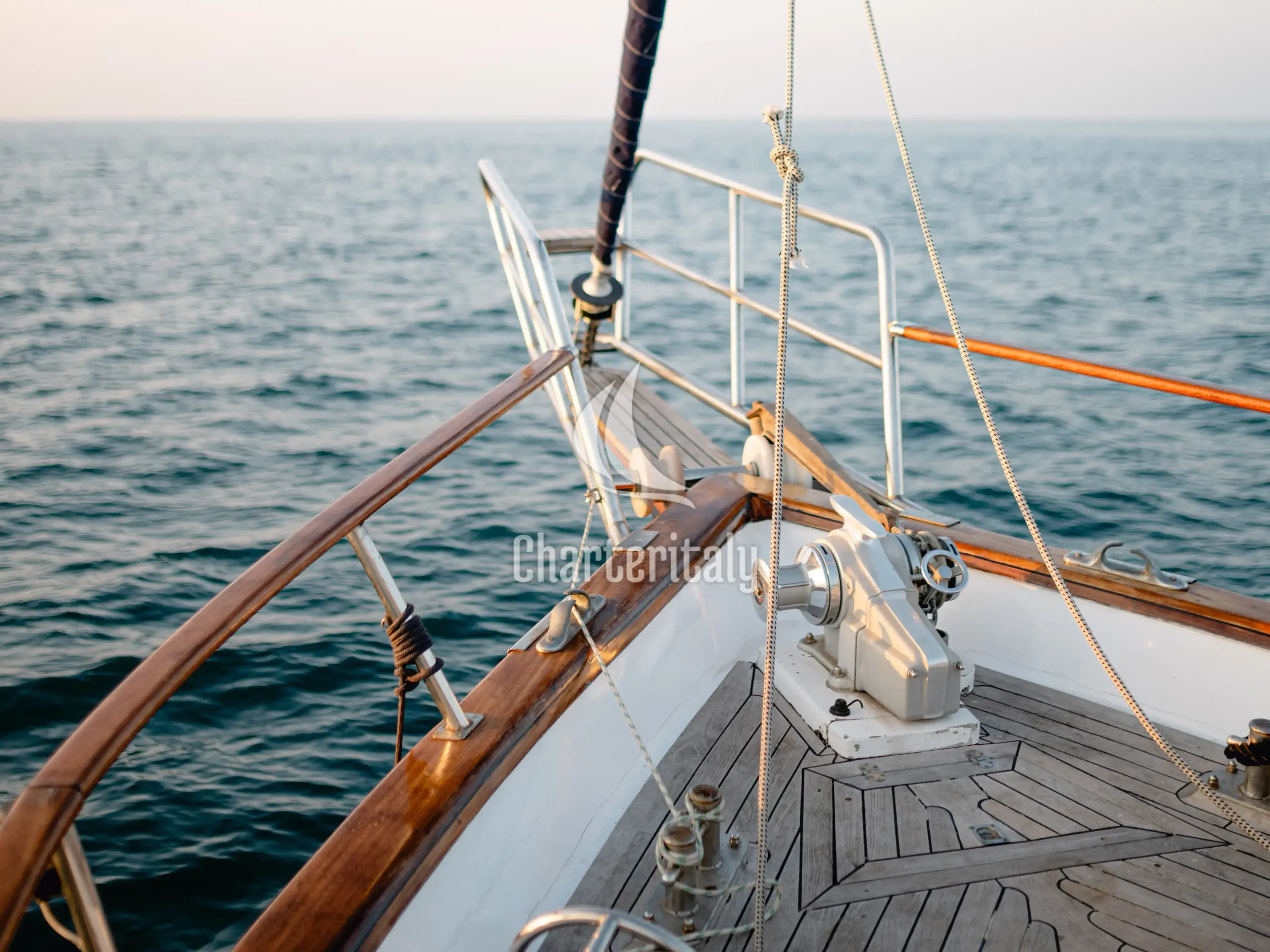 Sail boat - Calypsa - 12