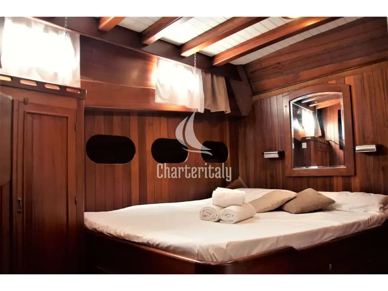 Gulet - Aeolian Island Cabin 1 - 12