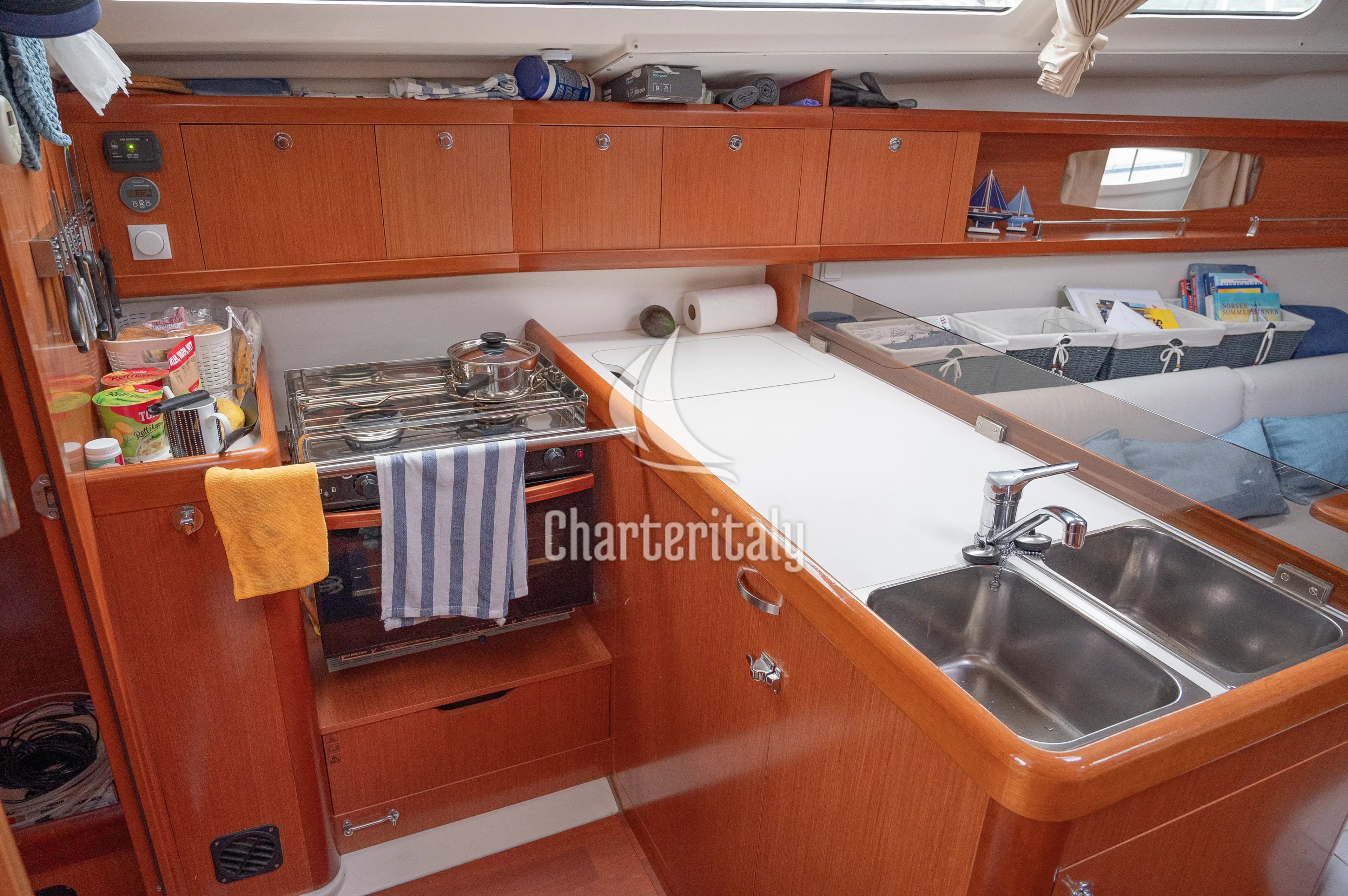Oceanis 37 - Serenade - 21