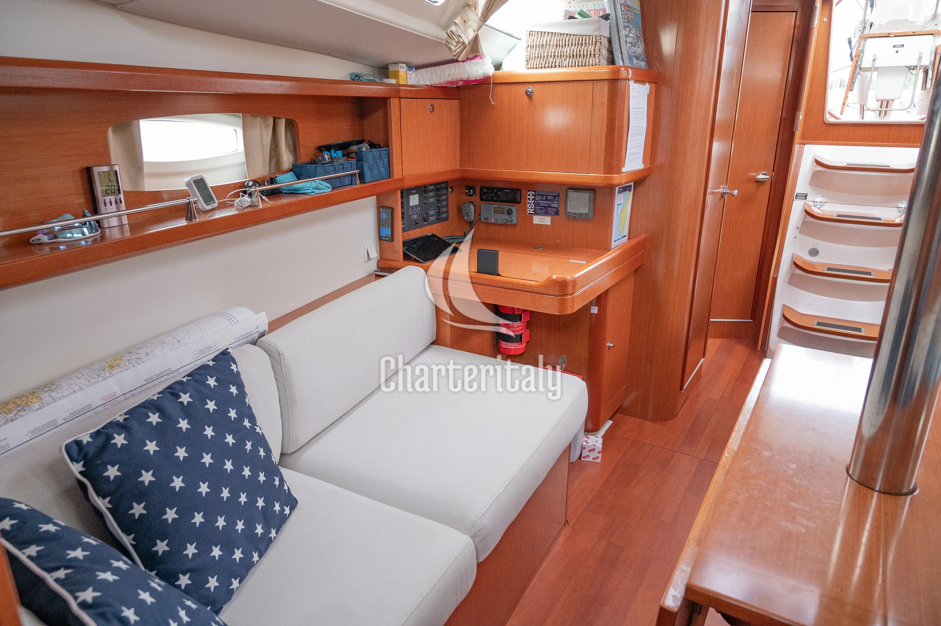 Oceanis 37 - Serenade - 23