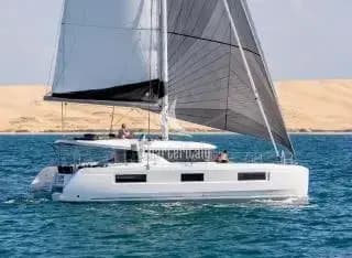 Lagoon 46 - 4 + 2 cab. - GIANT TREVALLY - 1