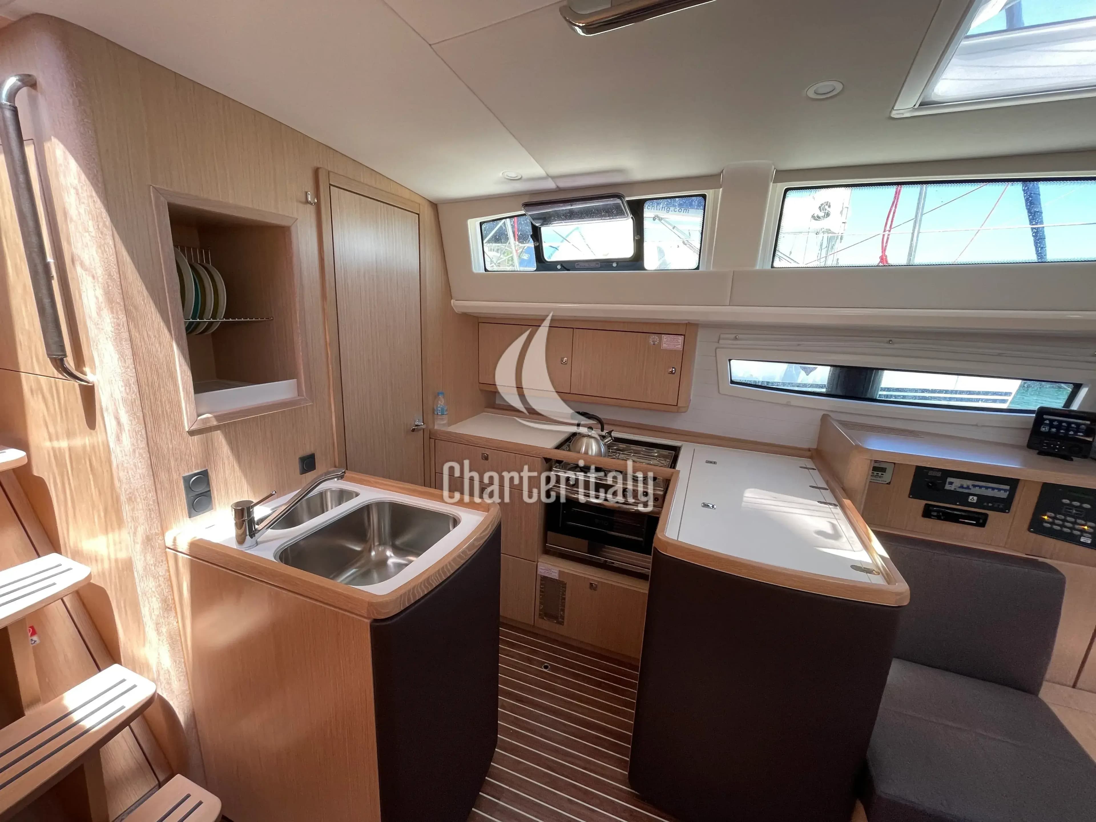 Bavaria Vision 42 - Adonis - 15