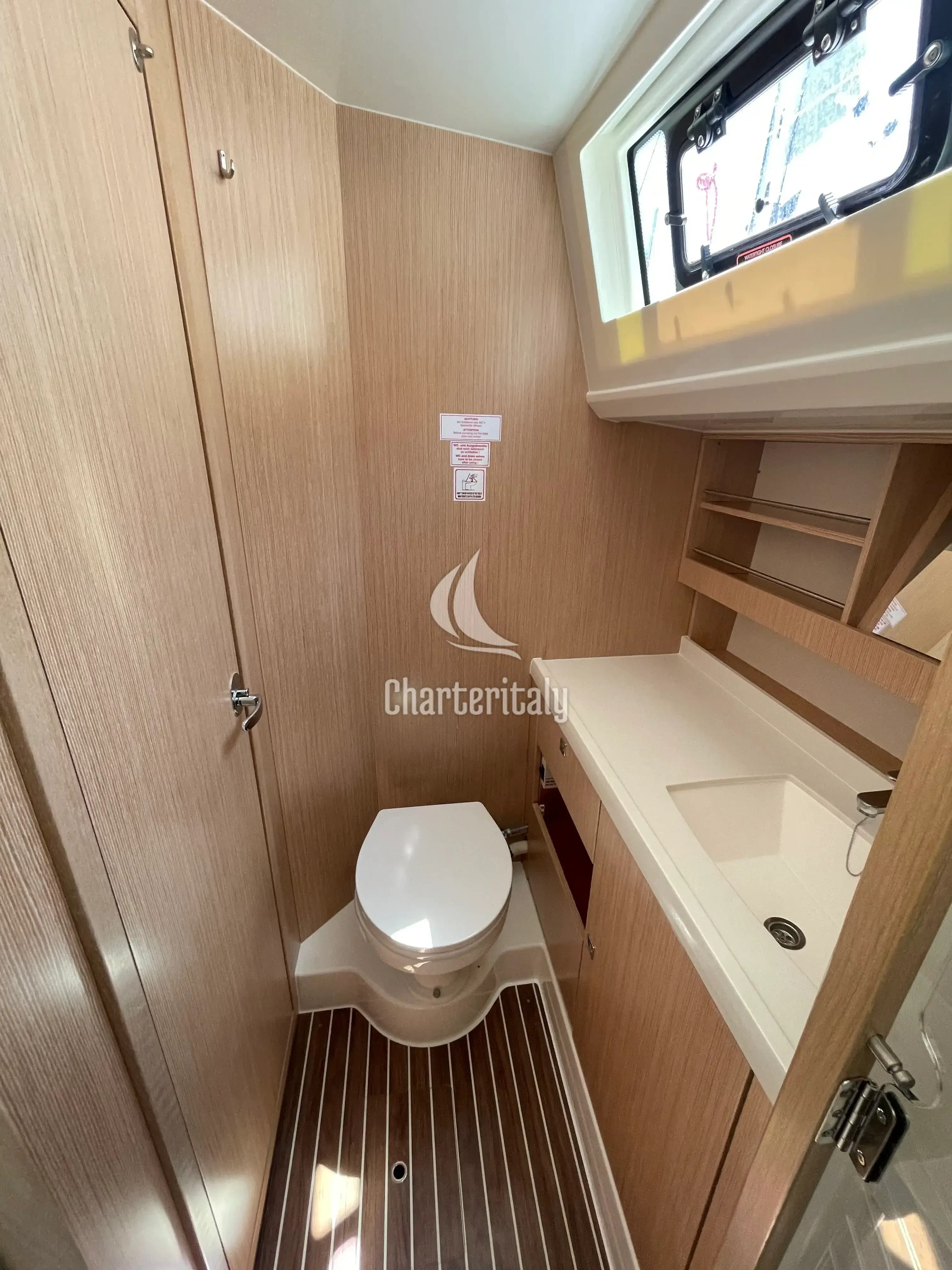 Bavaria Vision 42 - Adonis - 13