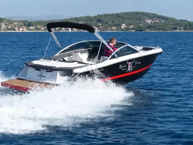 Four Winns H210 - Black Pearl - 3