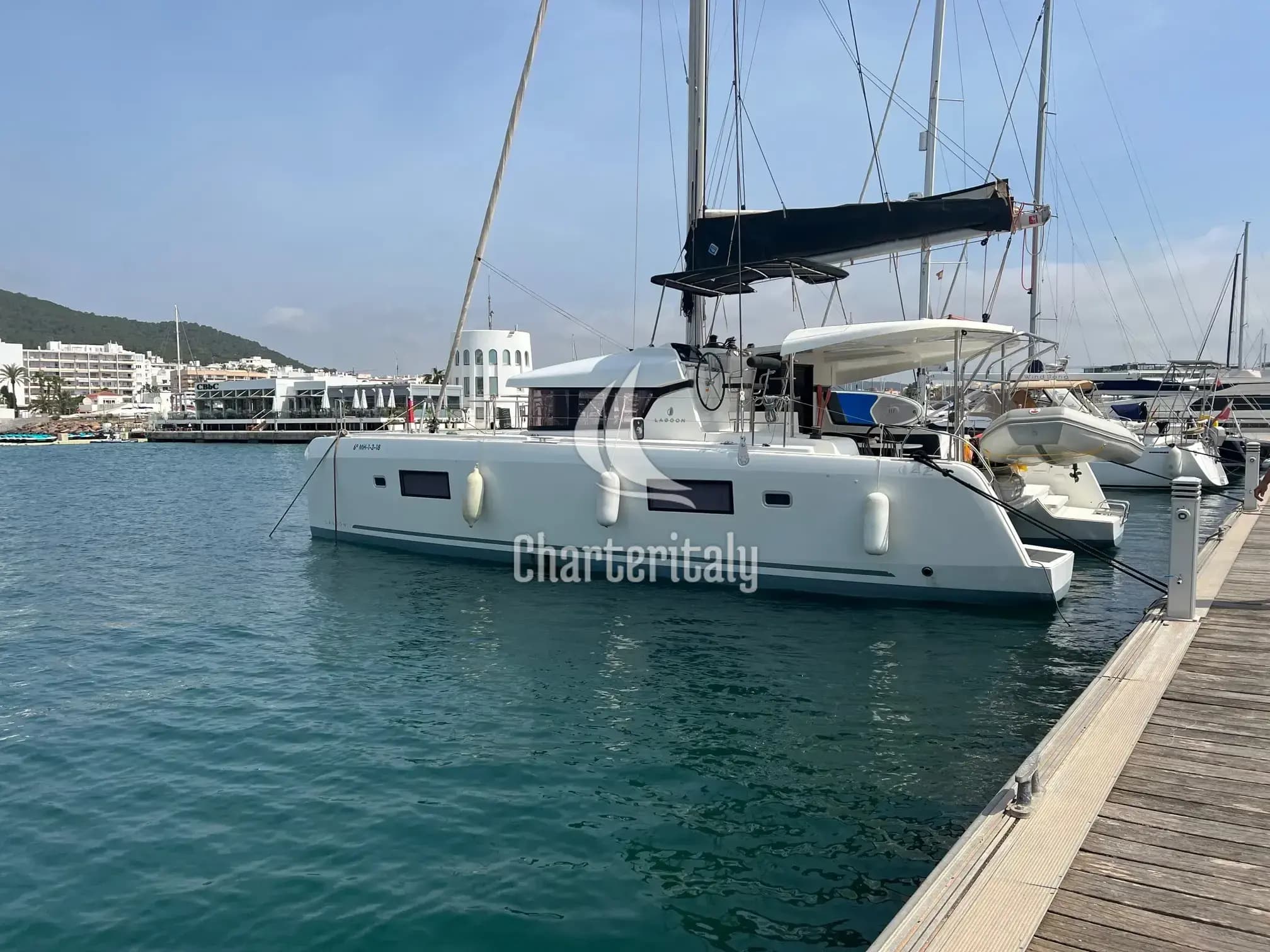 Lagoon 42 - Genista II - 13