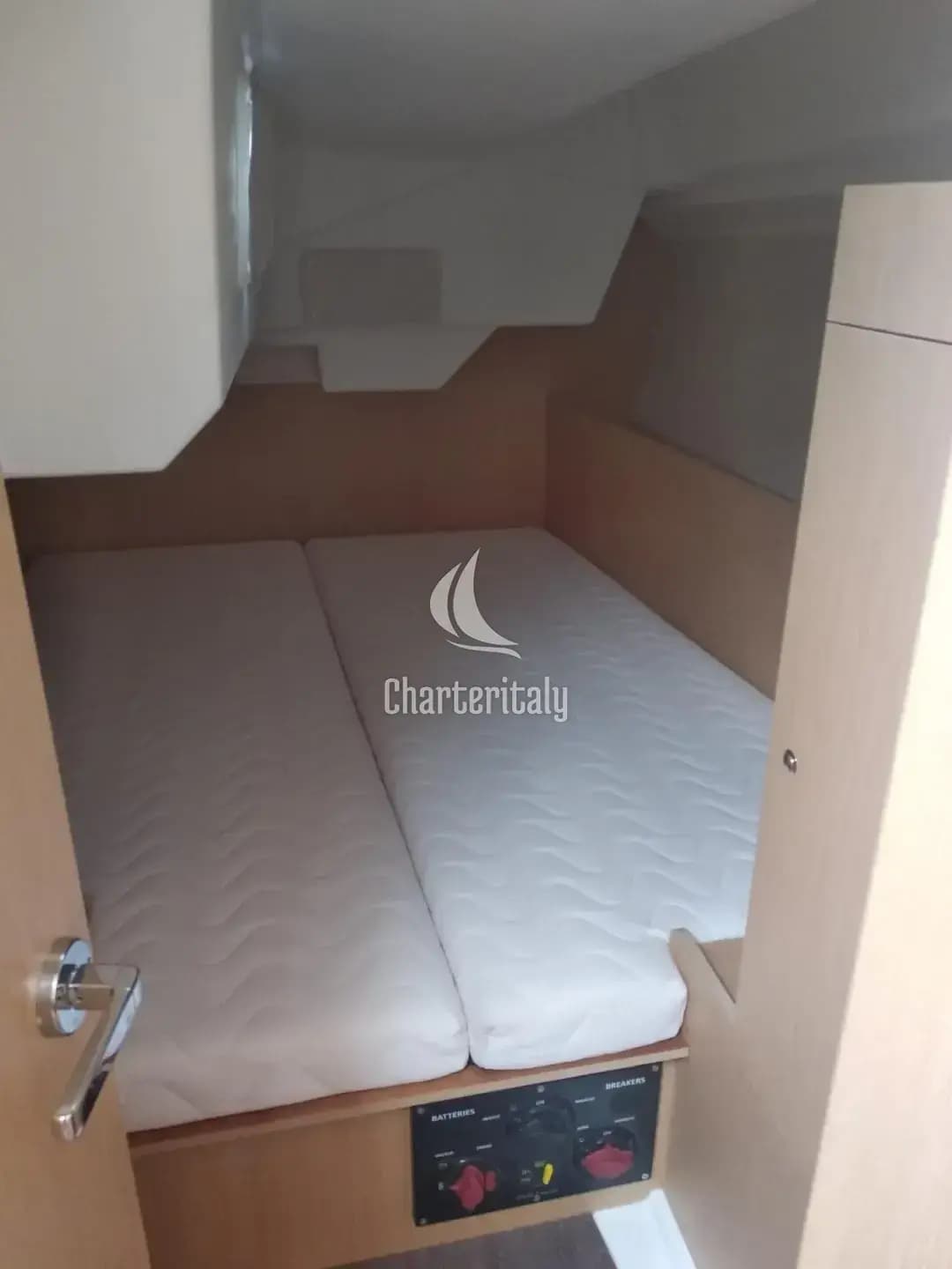 Oceanis 38.1 - Lampo - 7