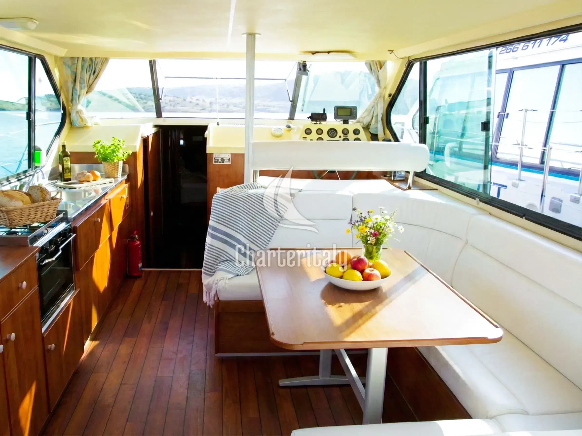 Nicols Sedan 1170 - Cruiser Comfort 8/10 Pers. - 3