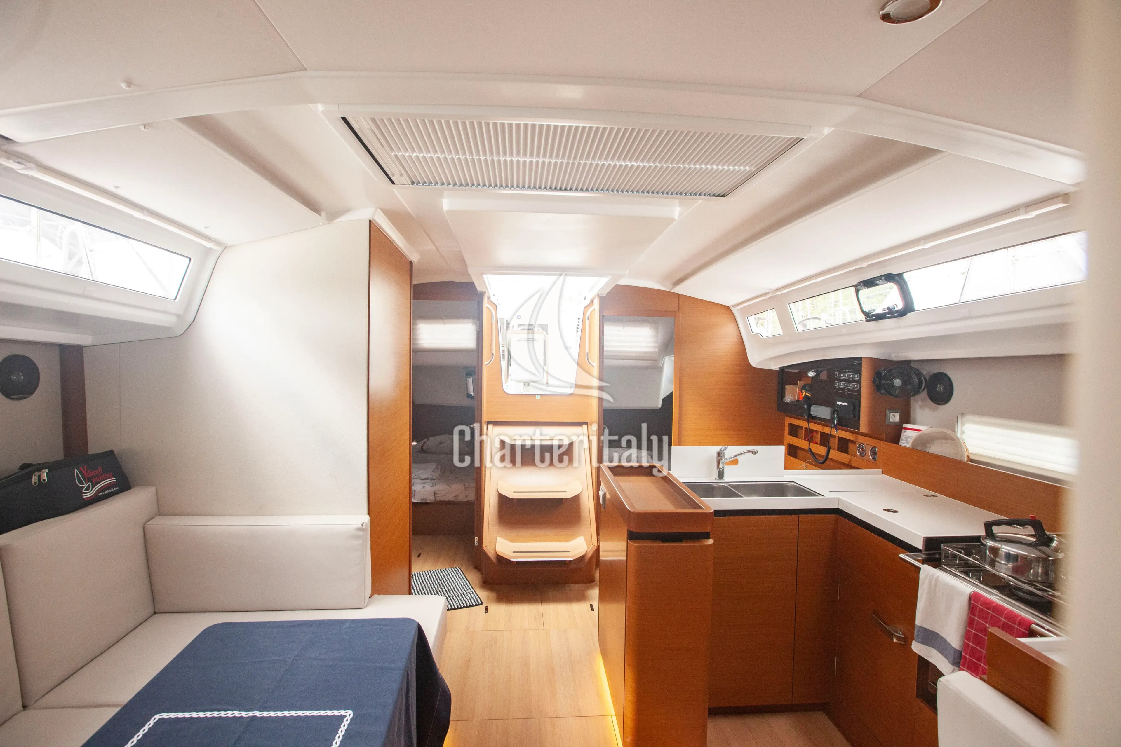 Sun Odyssey 410 - Sea Breeze - 8