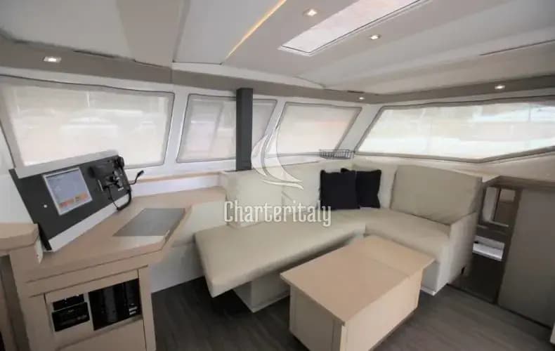 Lucia 40 - La Mer-Kat - 21