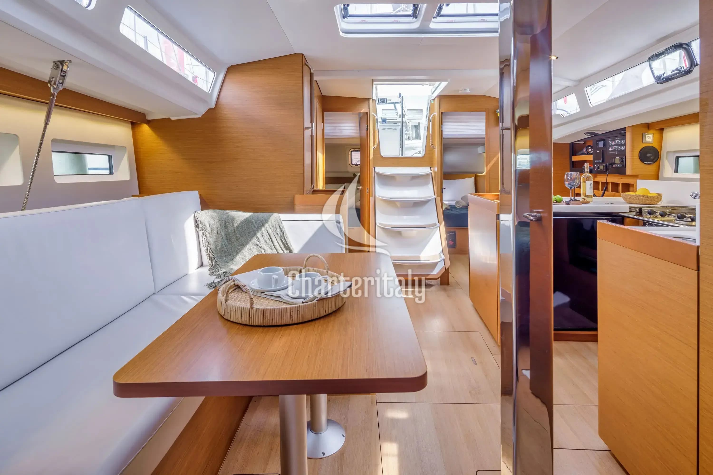 Sun Odyssey 440 - CRANE - 2