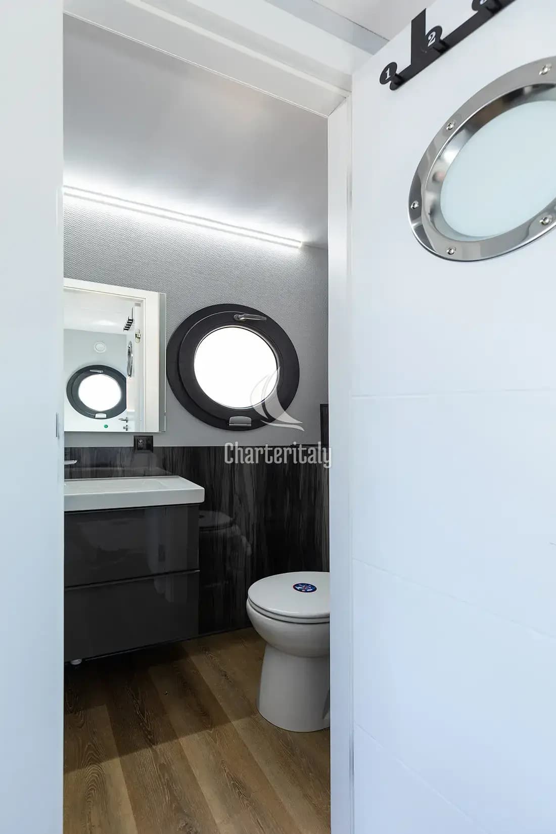 Houseboat - Copenhagen - 7