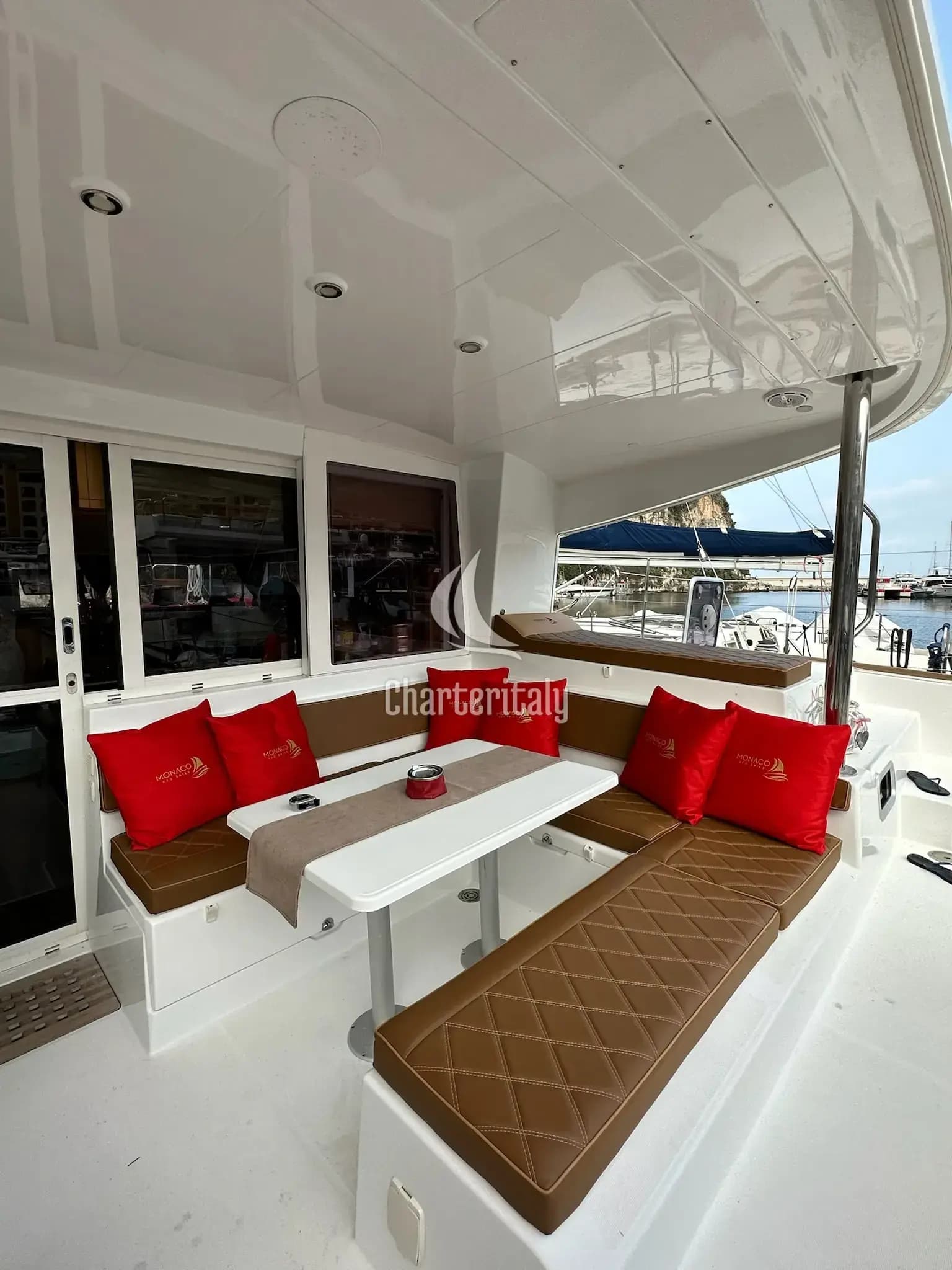 Lagoon 400 S2 - Red  Sail - 3