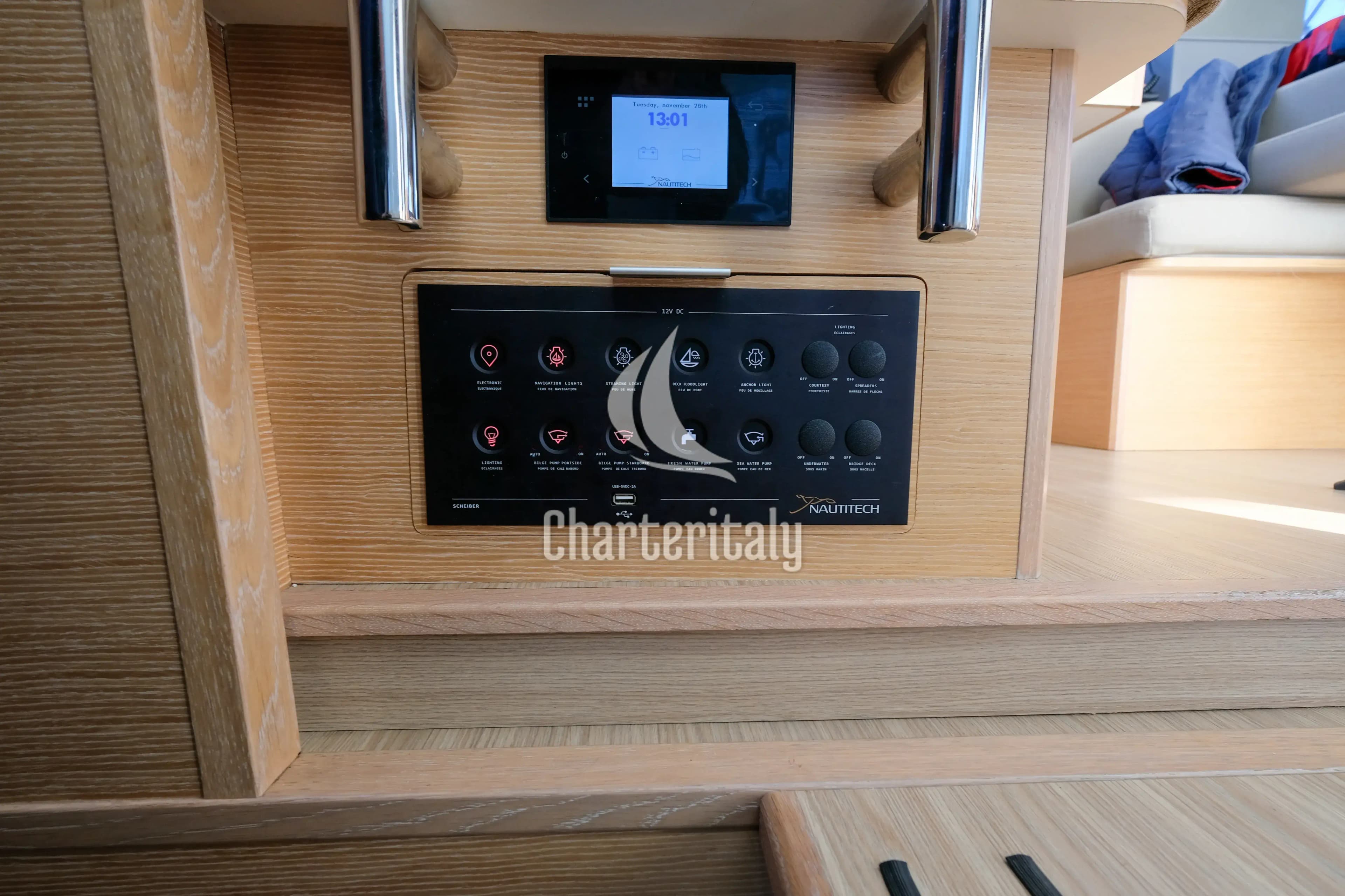 Nautitech 40 Open - Grelots - 9