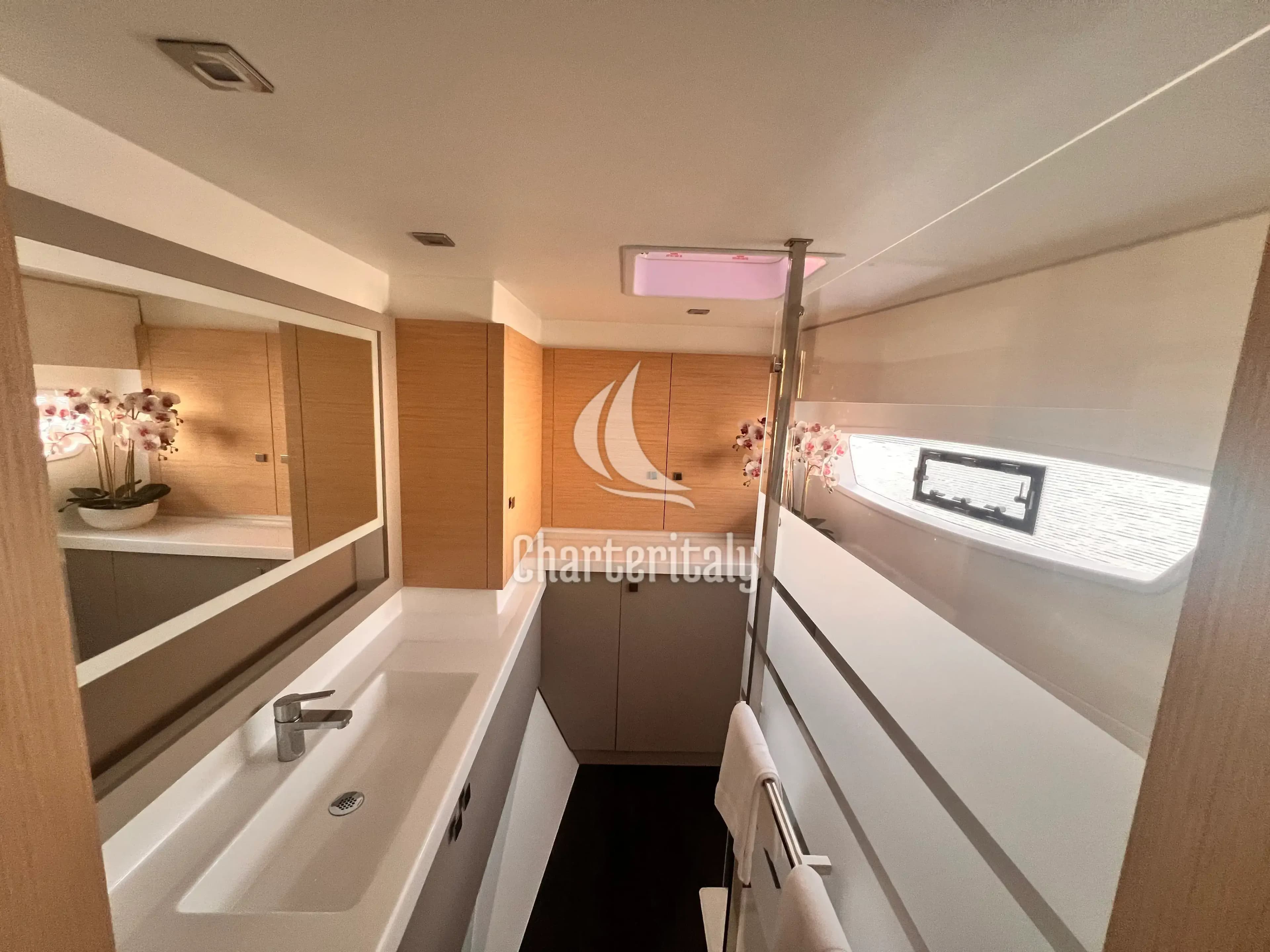 Fountaine Pajot Astrea 42 - 3 + 1 cab. - Bollinger - 13