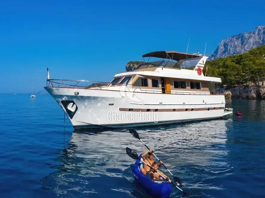 Motoryacht - Custom Blanka - 1