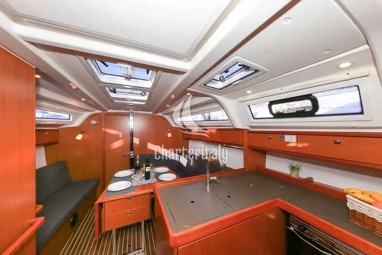 Bavaria Cruiser 37 - 3 cab. - Bella Angelina - 11