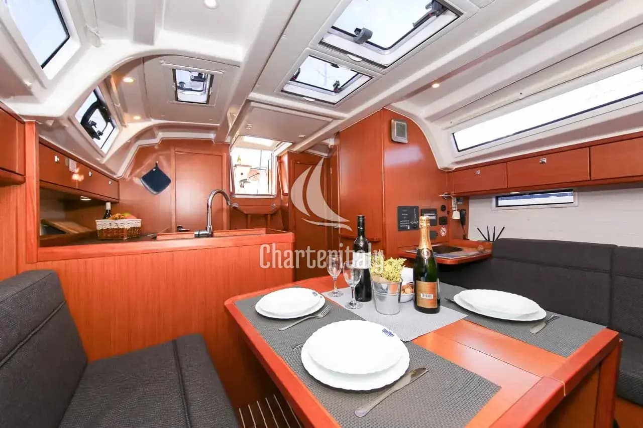 Bavaria Cruiser 37 - 3 cab. - Bella Angelina - 15