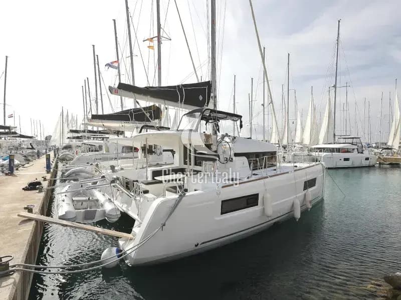 Lagoon 40 - BLUE ANGEL - 18